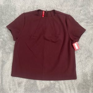 Spanx NWT Women The Perfect Funnel Top Short Sleeve Crew Neck Stretch Chianti M